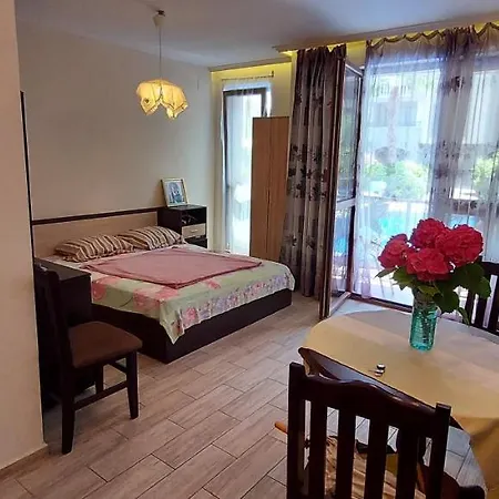 Apartman Большая Студия Для 4-Х Человек С Выходом На Бассейн В Каскадас